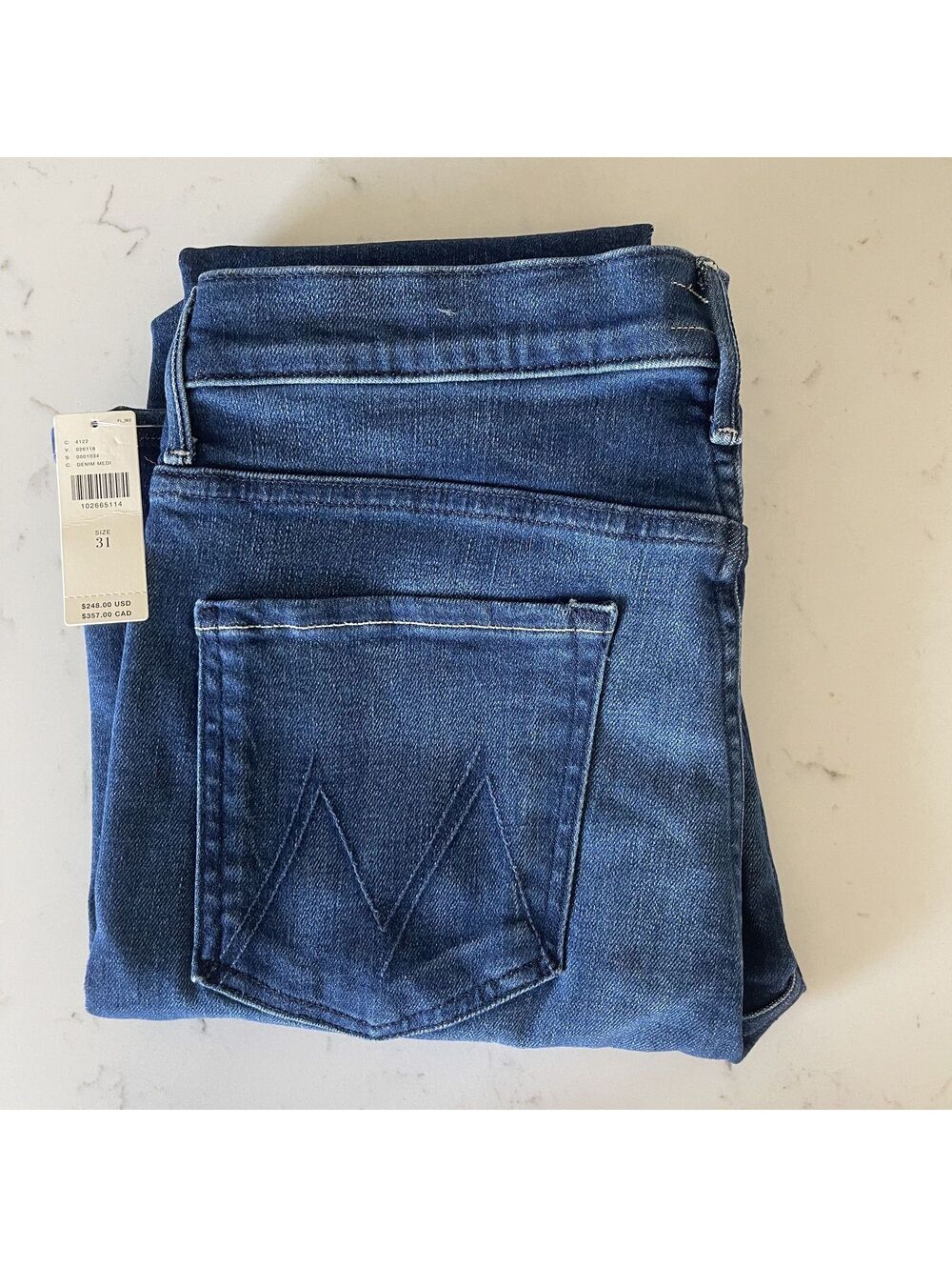 Mother Jeans (NWT) -  The Weekender-Wash: Nip It In The Butt-Size 31